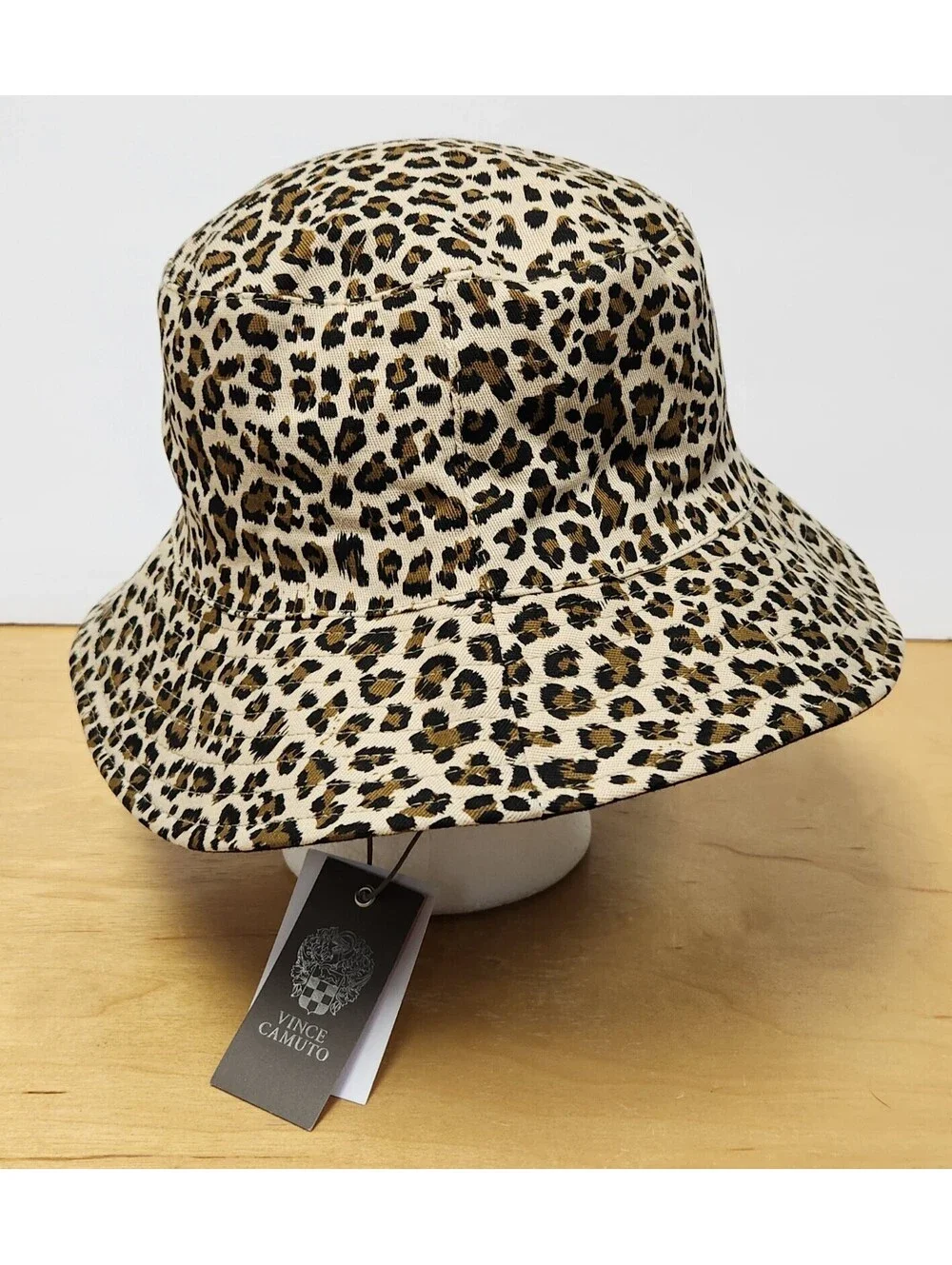 Vince Camuto Reversible Bucket Hat Leopard Cheetah Print All Black One Size NWT